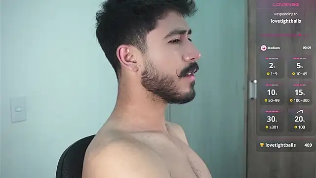 Snapshot of dam0n_fr0st chatting on December 16, 12:04 am dam0n fr0st online show from December 16, 12:04 am