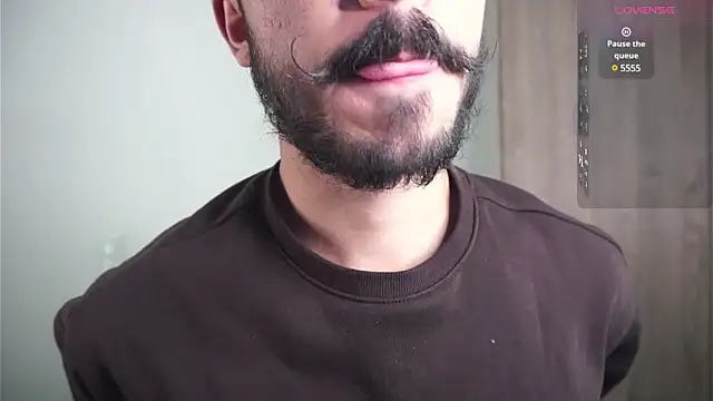 Snapshot of dam0n_fr0st chatting on December 26, 10:05 am dam0n fr0st online show from December 26, 10:05 am