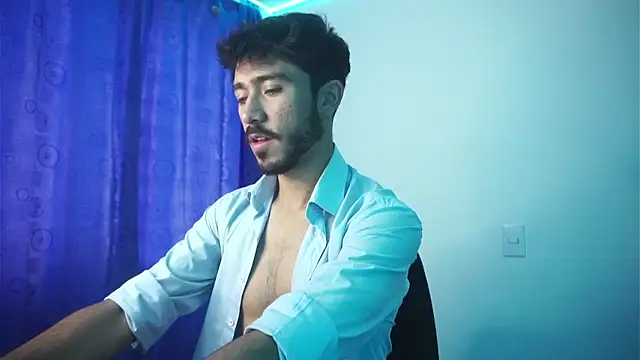 Snapshot of dam0n_fr0st chatting on January 4, 4:00 pm dam0n fr0st online show from January 4, 4:00 pm