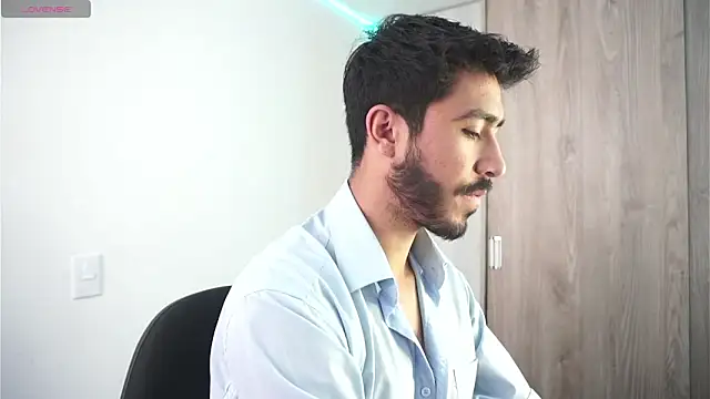 Snapshot of dam0n_fr0st chatting on January 7, 2:51 pm dam0n fr0st online show from January 7, 2:51 pm