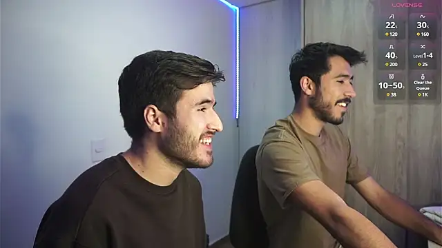 Snapshot of dam0n_fr0st chatting on January 15, 9:20 pm dam0n fr0st online show from January 15, 9:20 pm