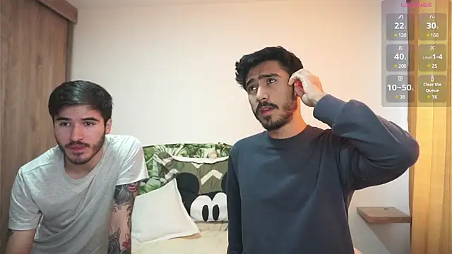 Snapshot of dam0n_fr0st chatting on January 18, 1:08 pm dam0n fr0st online show from January 18, 1:08 pm