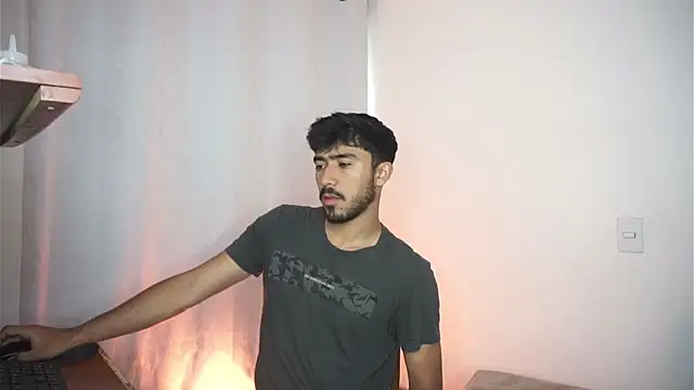 Snapshot of dam0n_fr0st chatting on September 30, 8:36 pm dam0n fr0st online show from September 30, 8:36 pm