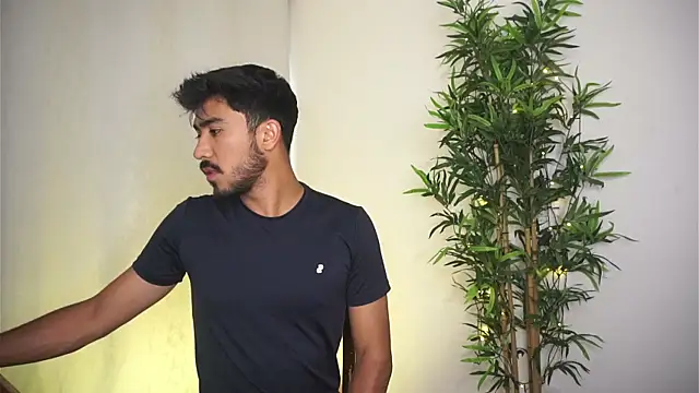 Snapshot of dam0n_fr0st chatting on October 3, 8:28 pm dam0n fr0st online show from October 3, 8:28 pm