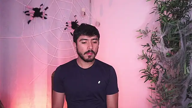 Snapshot of dam0n_fr0st chatting on October 21, 9:59 pm dam0n fr0st online show from October 21, 9:59 pm