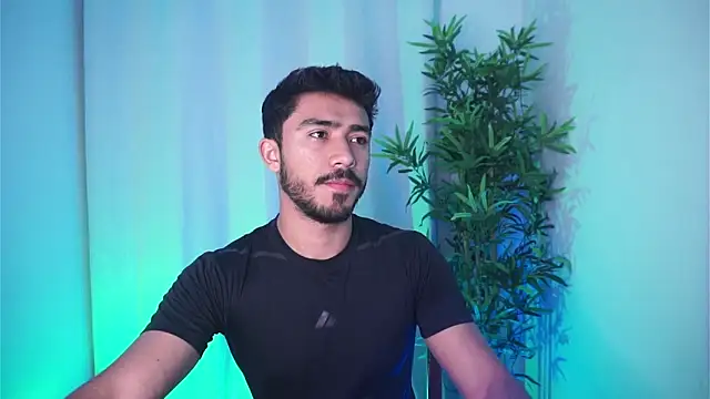 Snapshot of dam0n_fr0st chatting on November 11, 11:05 pm dam0n fr0st online show from November 11, 11:05 pm