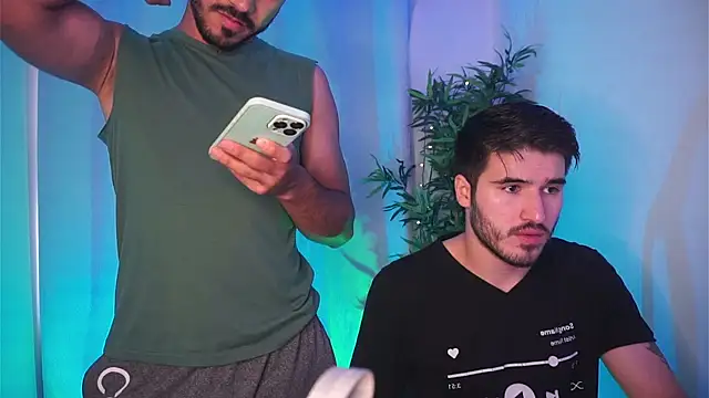 Snapshot of dam0n_fr0st chatting on December 15, 6:56 pm dam0n fr0st online show from December 15, 6:56 pm