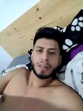 Colby brown03 online show from December 4, 7:39 am