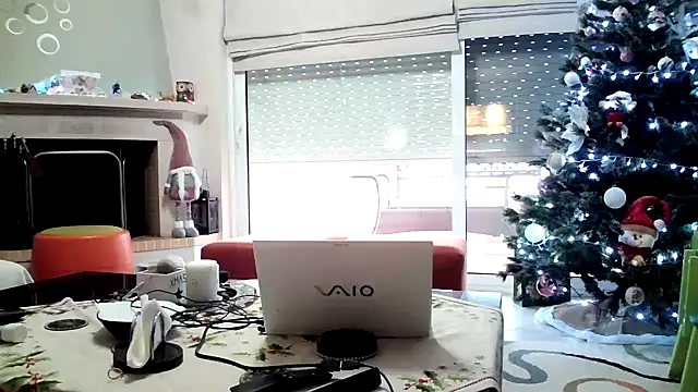 Kalia Cross online show from January 12, 7:24 am