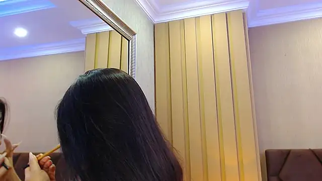 Snapshot of DevonPiers chatting on February 6, 12:16 pm DevonPiers online show from February 6, 12:16 pm