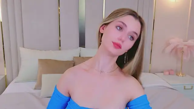 MarybethSnow online show from October 21, 5:13 pm