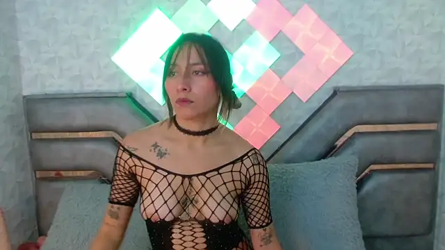 KathyJoycex online show from November 6, 11:44 am