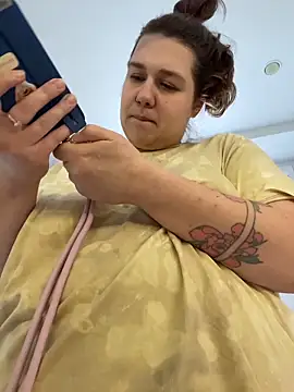 SuzieMurray online show from October 27, 10:08 am