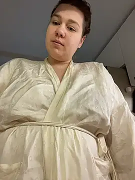 SuzieMurray online show from December 4, 7:17 am