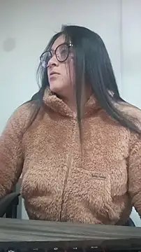 lorymoon online show from December 20, 6:20 am