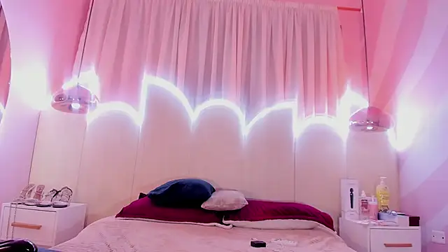 Laurentdupont04 online show from March 16, 6:09 am