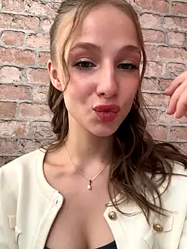 CaseyStar online show from November 25, 12:16 pm