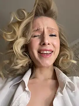 CaseyStar online show from February 20, 2:39 pm