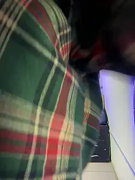 Im Little online show from January 30, 3:22 am