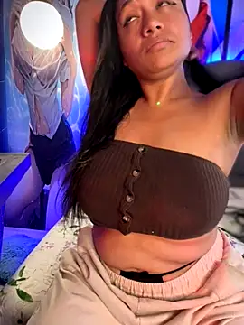 Im Little online show from September 26, 3:10 am