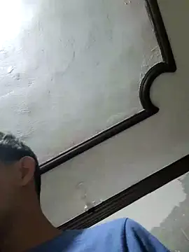 Snapshot of charlesss19 chatting on November 8, 12:05 pm charlesss19 online show from November 8, 12:05 pm