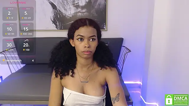 Snapshot of Shenna_brunette_ chatting on January 11, 4:03 pm Shenna brunette online show from January 11, 4:03 pm