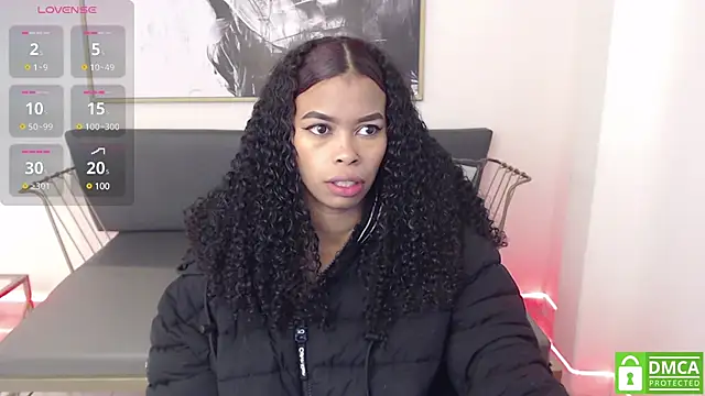Snapshot of Shenna_brunette_ chatting on January 17, 1:03 pm Shenna brunette online show from January 17, 1:03 pm