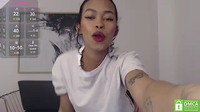 Snapshot of Shenna_brunette_ chatting on February 3, 1:08 pm Shenna brunette online show from February 3, 1:08 pm