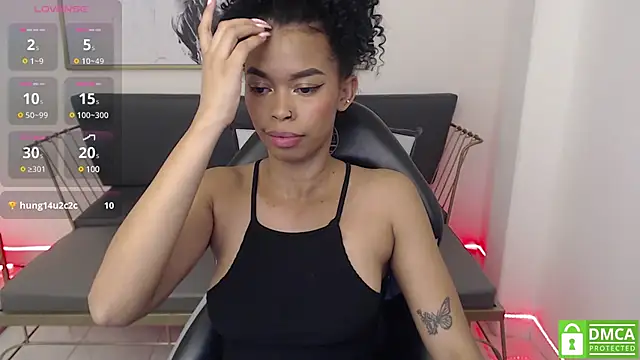 Snapshot of Shenna_brunette_ chatting on February 15, 4:12 pm Shenna brunette online show from February 15, 4:12 pm