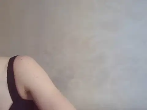 CaitlinaJayne23 online show from February 8, 11:33 am