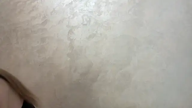 CaitlinaJayne23 online show from May 29, 3:15 am