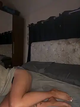 Summer Paige online show from February 13, 7:45 am