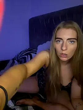 Summer Paige online show from December 14, 4:18 am