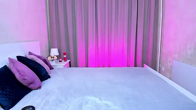 MelodyHudson online show from January 28, 10:45 am