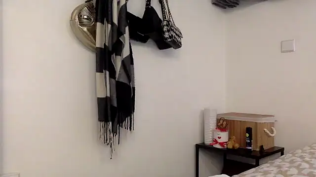 brazilianbbinuk online show from March 13, 7:31 am