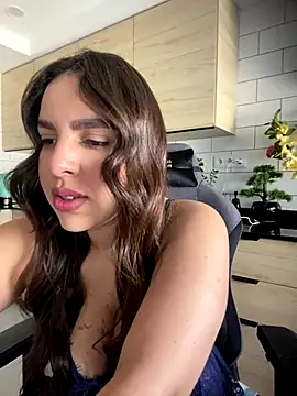 brazilianbbinuk online show from October 11, 12:58 pm