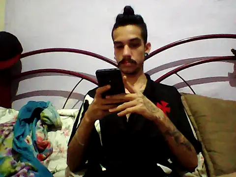 gatobranco001 online show from March 21, 9:34 am