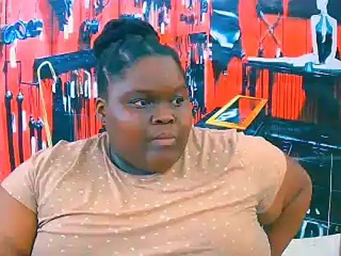 EbonyHotBuns online show from November 17, 10:21 am