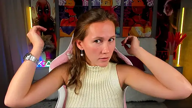 MichelleOrtis online show from December 2, 12:43 pm