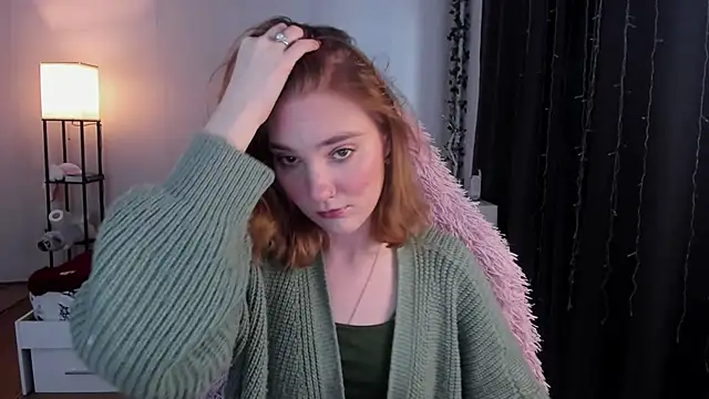 ReddHotPipper online show from October 12, 2:54 am