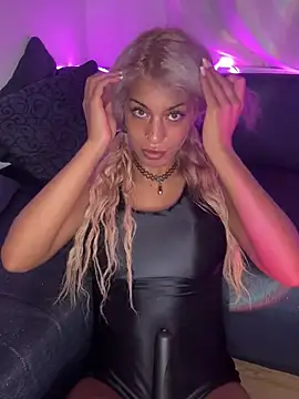 AlyssaHottv  online show from January 8, 11:30 pm