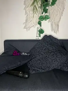 AlyssaHottv  online show from March 21, 9:23 pm