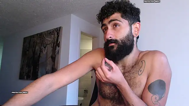 Snapshot of Drogamma chatting on February 8, 10:40 pm Drogamma online show from February 8, 10:40 pm