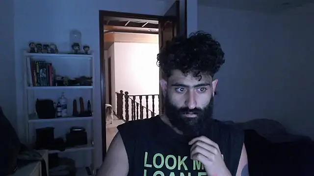 Snapshot of Drogamma chatting on March 11, 3:37 am Drogamma online show from March 11, 3:37 am