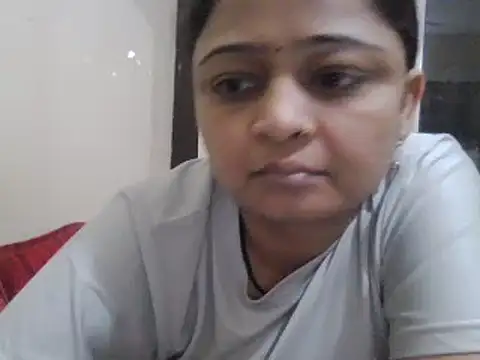 Snapshot of manvi199407 chatting on December 6, 4:49 pm manvi199407 online show from December 6, 4:49 pm