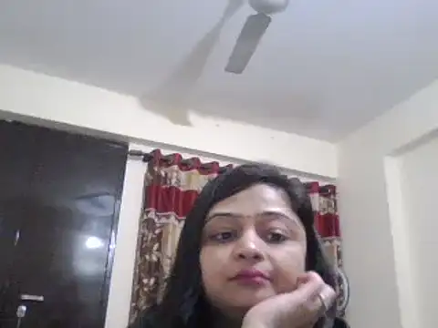 Snapshot of manvi199407 chatting on January 8, 1:31 pm manvi199407 online show from January 8, 1:31 pm