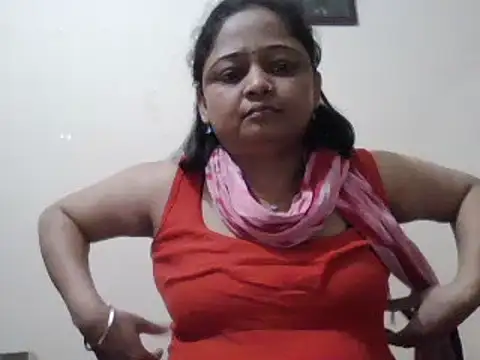 Snapshot of manvi199407 chatting on March 10, 2:26 pm manvi199407 online show from March 10, 2:26 pm