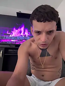 ArturoDelgado1 online show from March 18, 2:42 pm