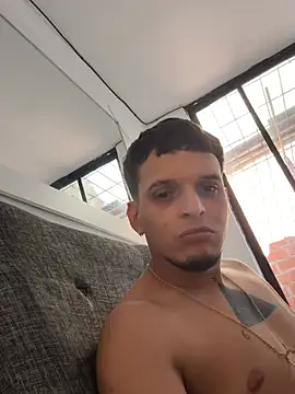 ArturoDelgado1 online show from March 19, 3:49 pm