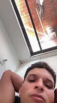 ArturoDelgado1 online show from April 19, 4:28 pm